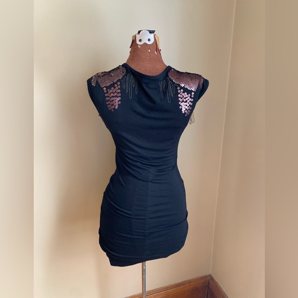 Alythea little black dress, sequins and fringe dress festival - Picture 6 of 10